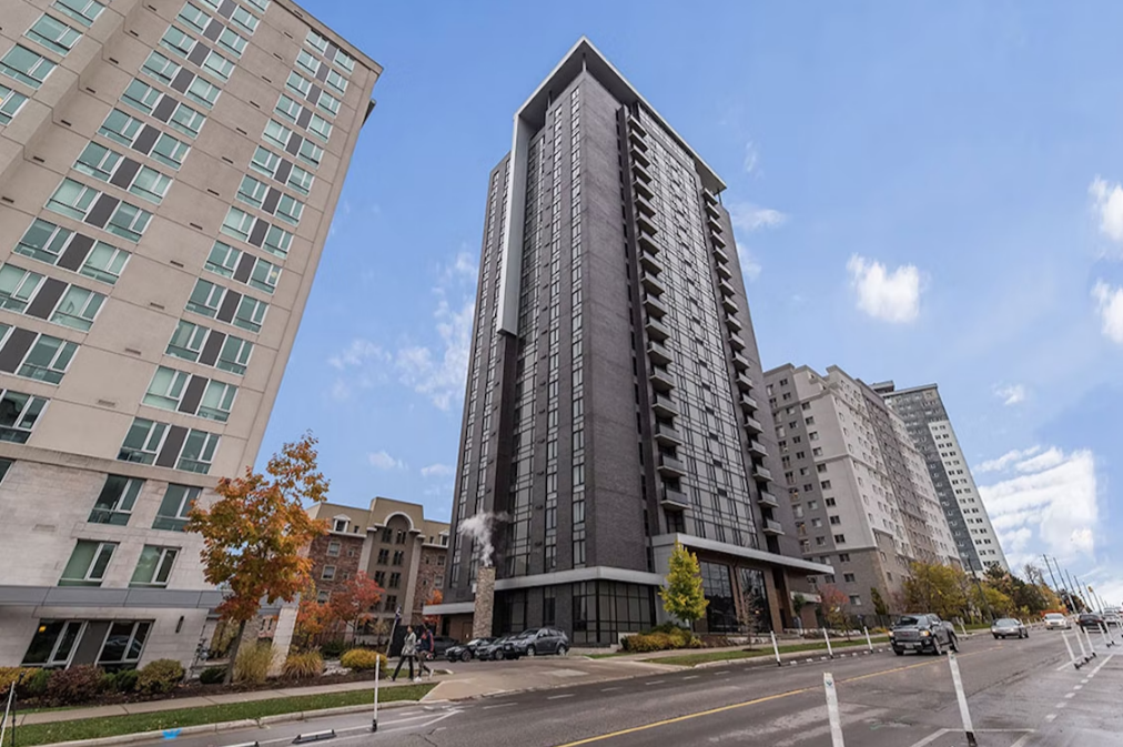 滑铁卢 - King Street Towers公寓