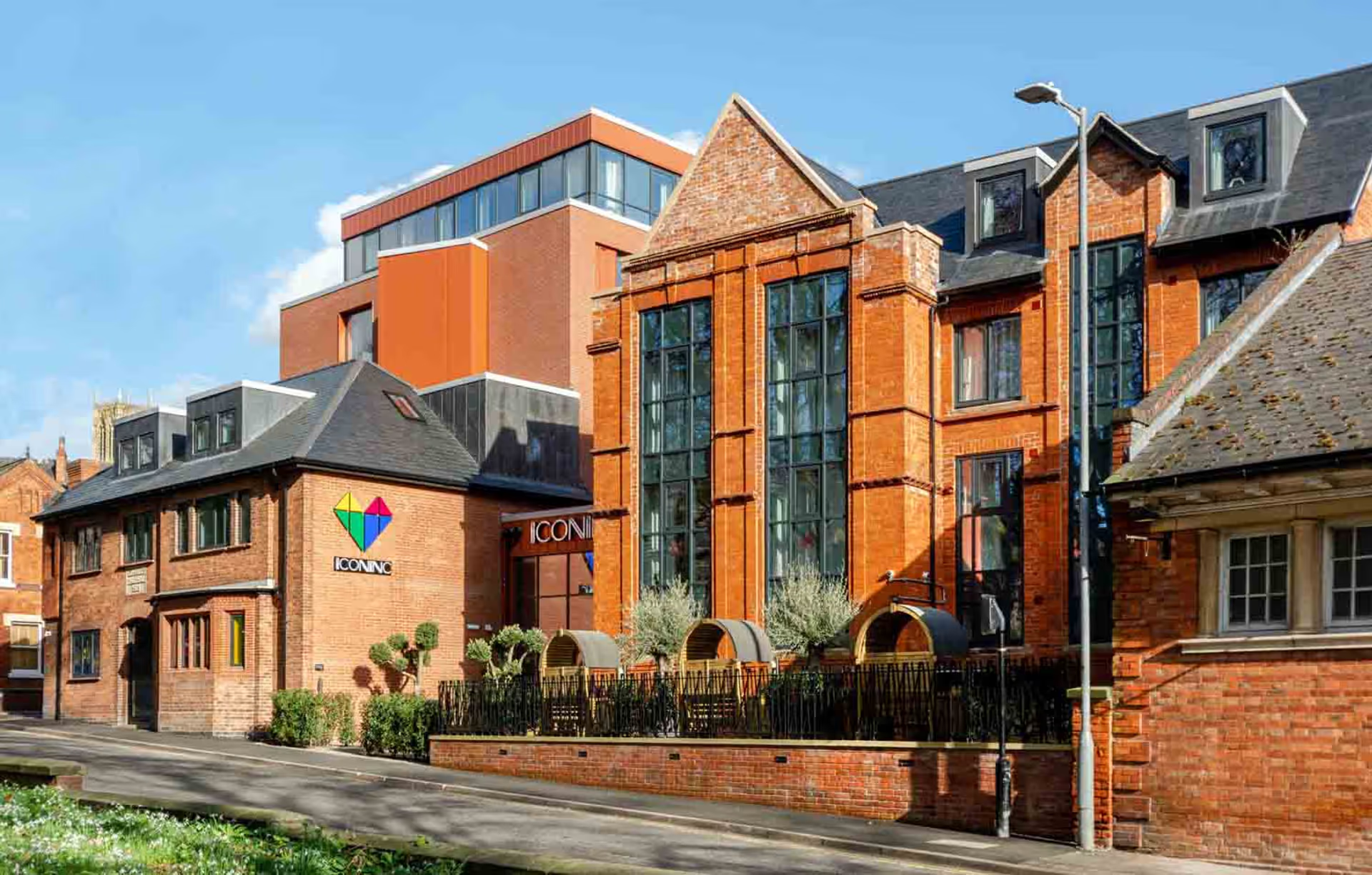 林肯 - Gravity公寓