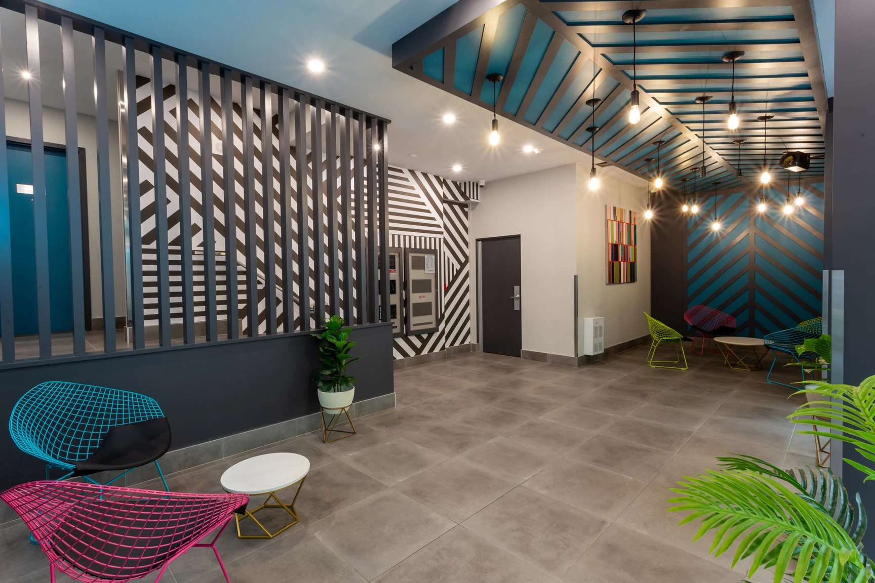 蒙特利尔 - 3474 Hutchison公寓