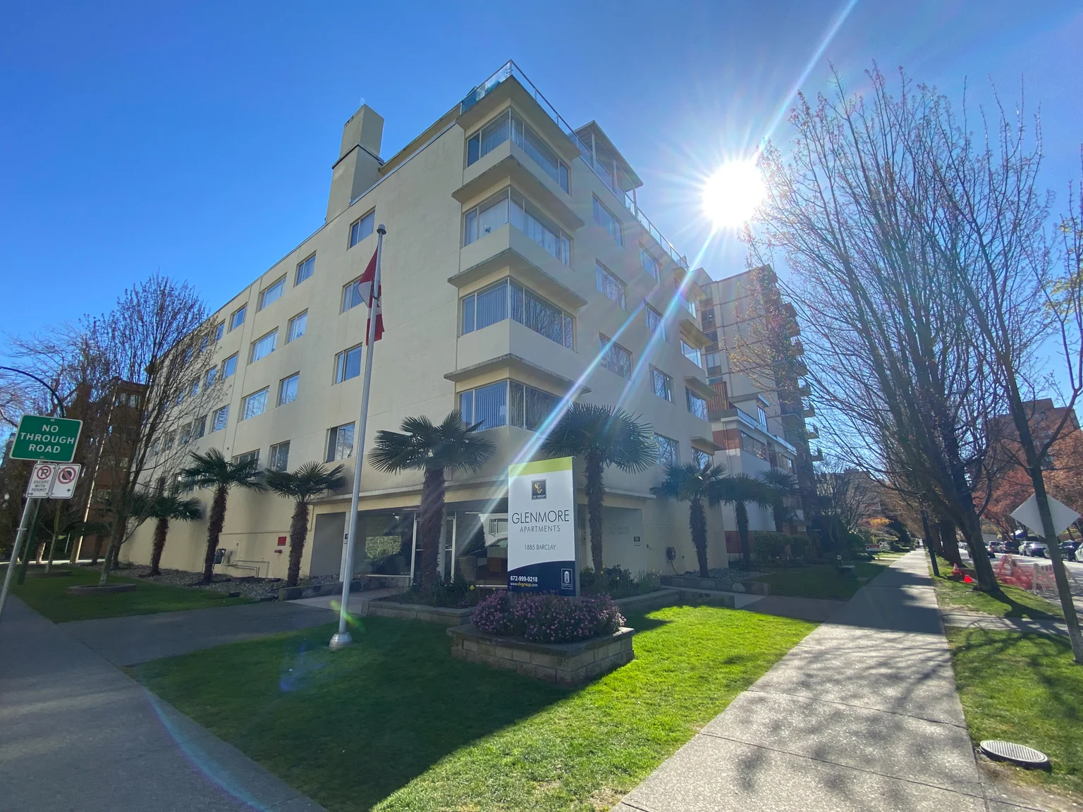 温哥华 - The Glenmore公寓