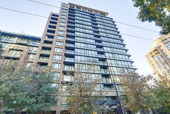 温哥华 - 510 Richard St公寓