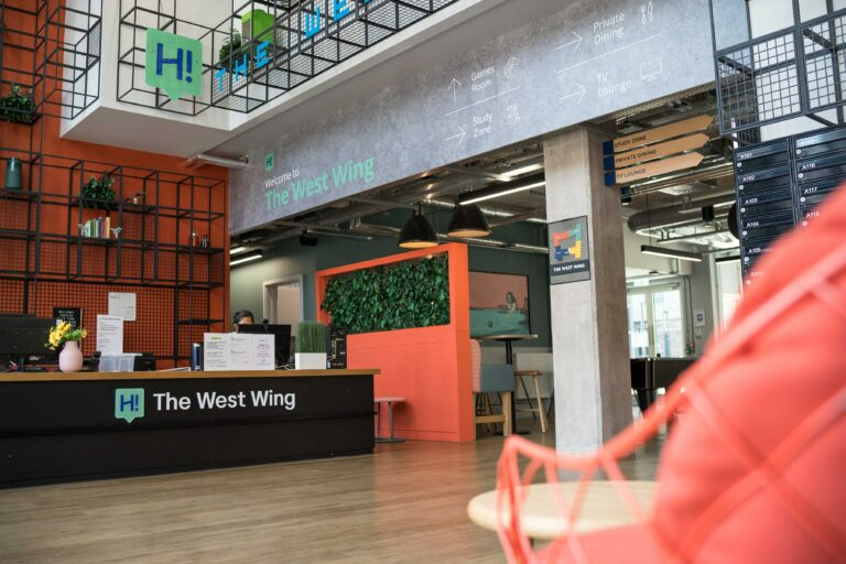 卡迪夫 - The West Wing Cardiff公寓