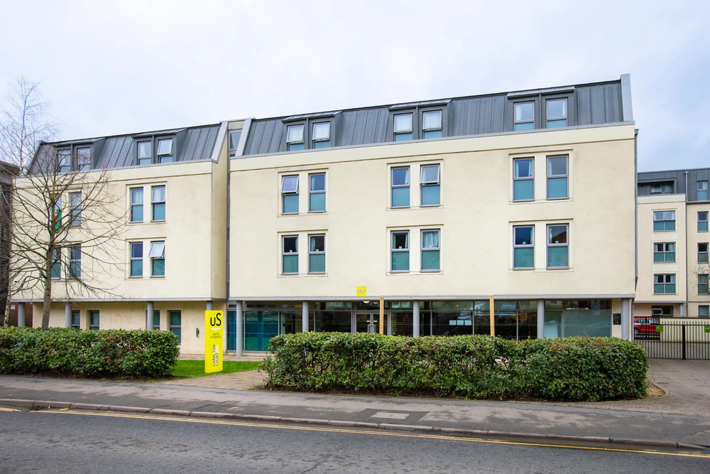 巴斯 - Charlton Court公寓