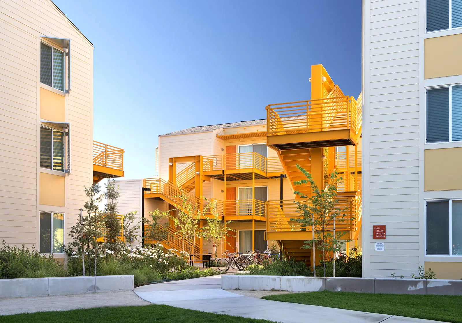 戴维斯 - Sol At West Village公寓