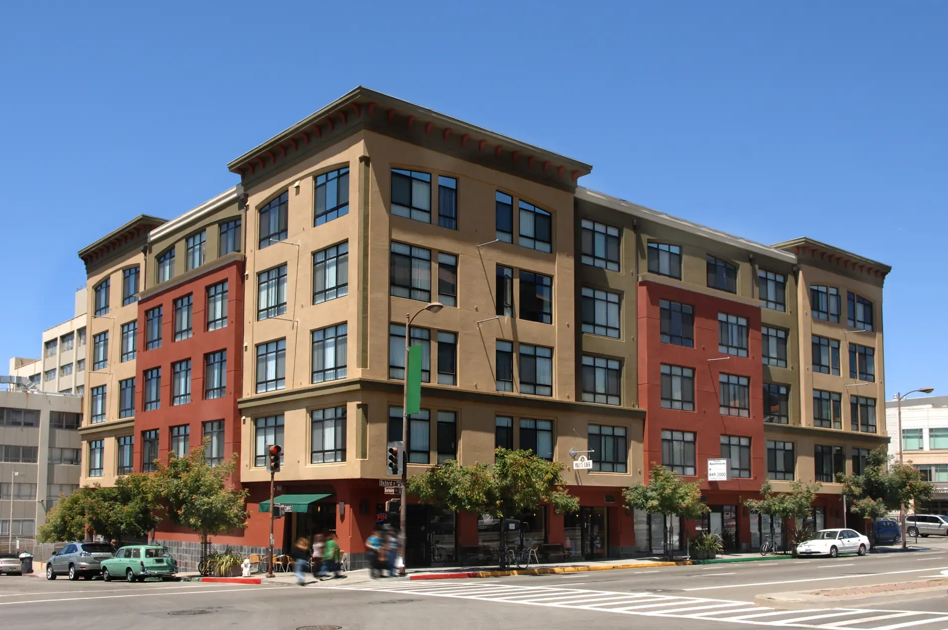 伯克利 - Oxford公寓