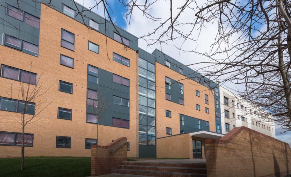 特伦特河畔斯托克 - Kiln House公寓