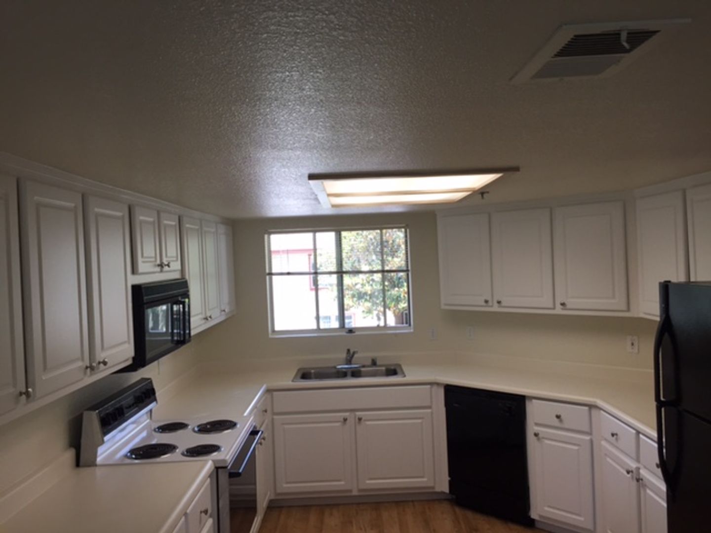 戴维斯 - Greystone Apartments公寓