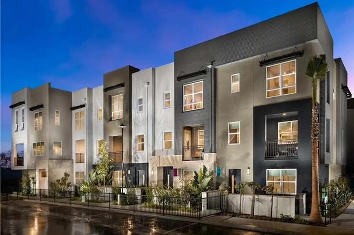 尔湾 - 2236 Synergy公寓