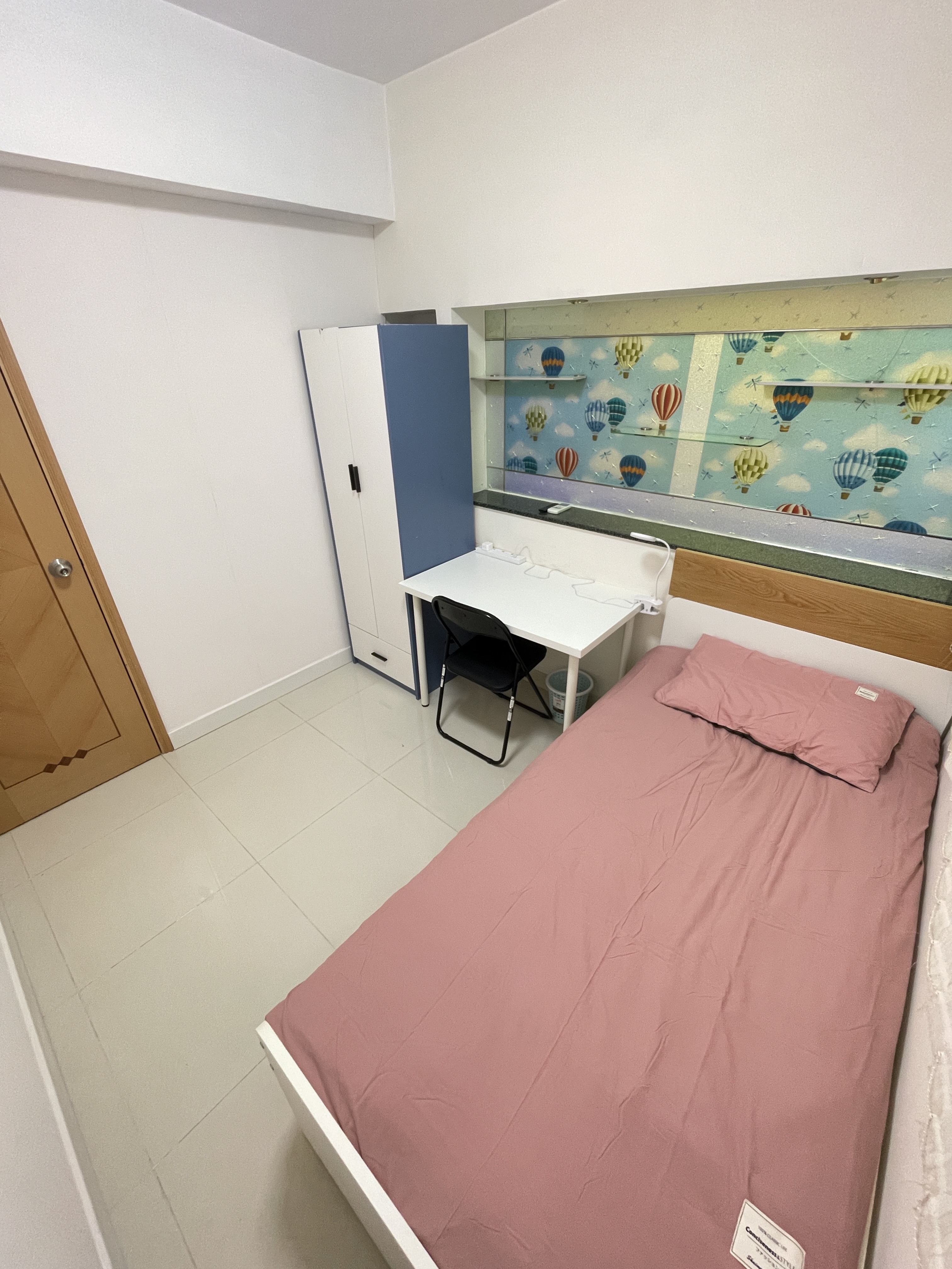 中国香港 - 旺角花园街洋楼公寓--近地铁站公寓