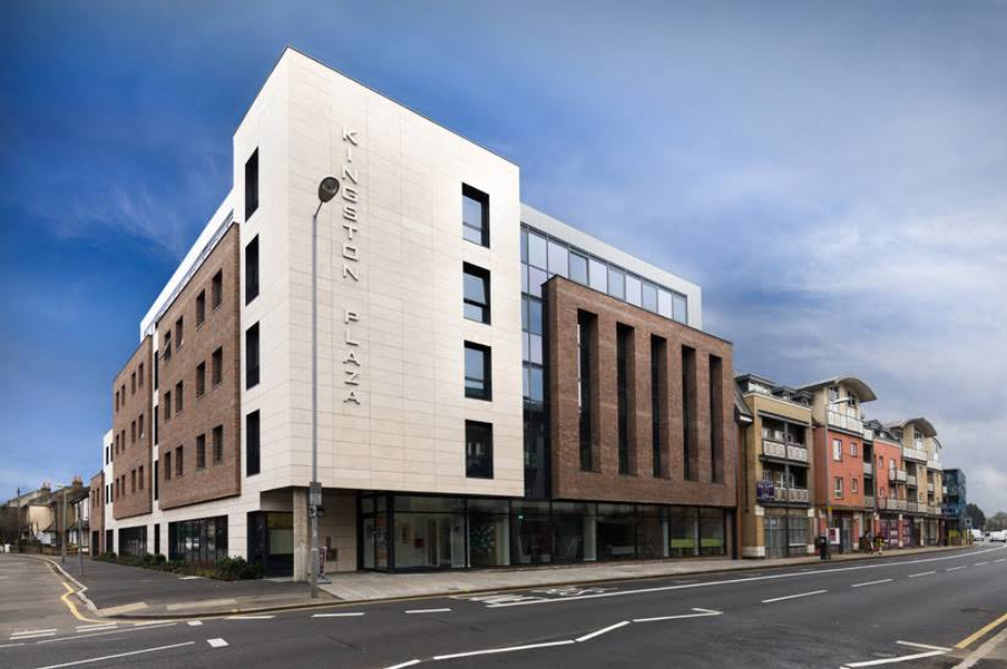 金斯顿 - Kingston Plaza公寓