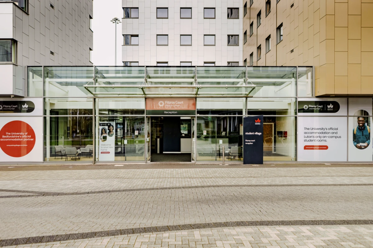 卢顿 - Fitzroy Court 公寓