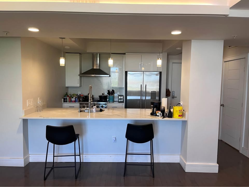 波士顿 - Cambridge 2B2B 独卫阳台单间（转租）公寓