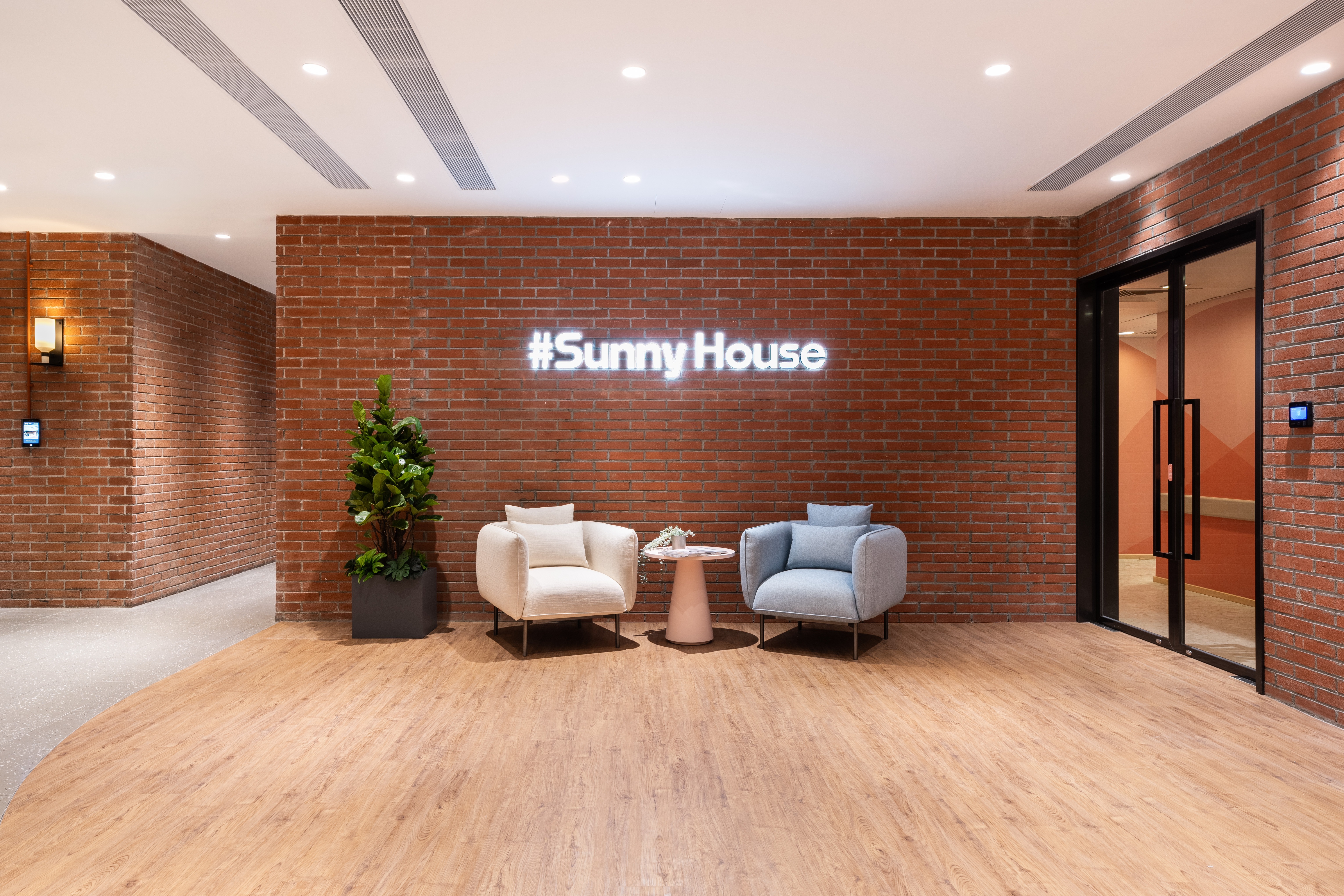中国香港 - Sunny House 启德(RXS)公寓